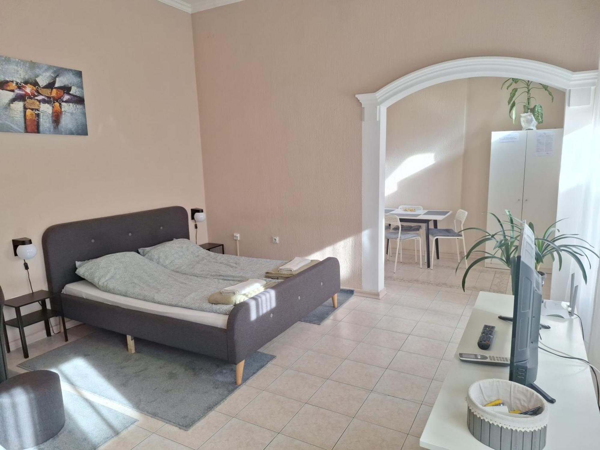 Mainstreet Apartman Суботица Экстерьер фото